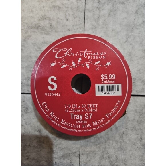Christmas Ribbon 7/8 Inch X 30 Feet - Picture 1 of 3